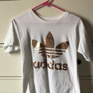 Adidas tee